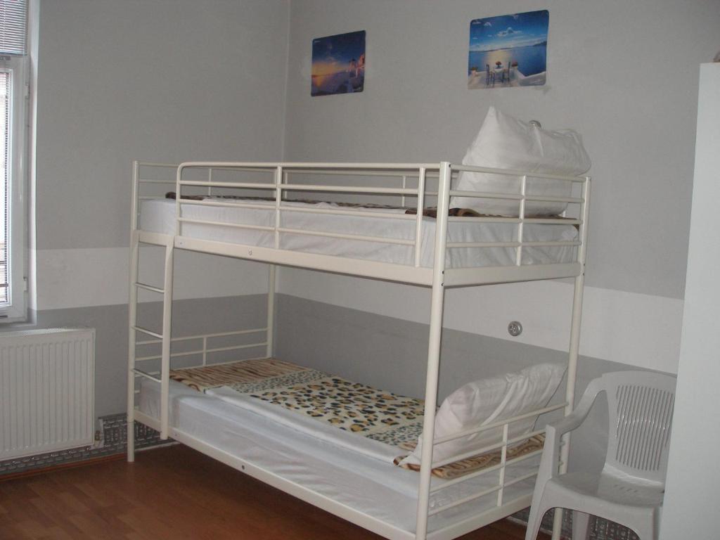 Kretan Hostel Bukareszt Zewnętrze zdjęcie